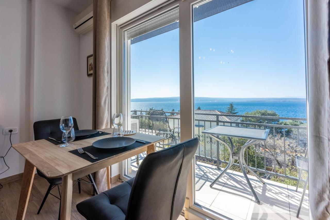 Apartments Domino R Dramalj Εξωτερικό φωτογραφία