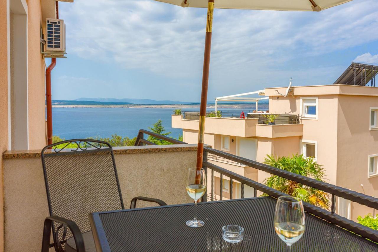 Apartments Domino R Dramalj Εξωτερικό φωτογραφία