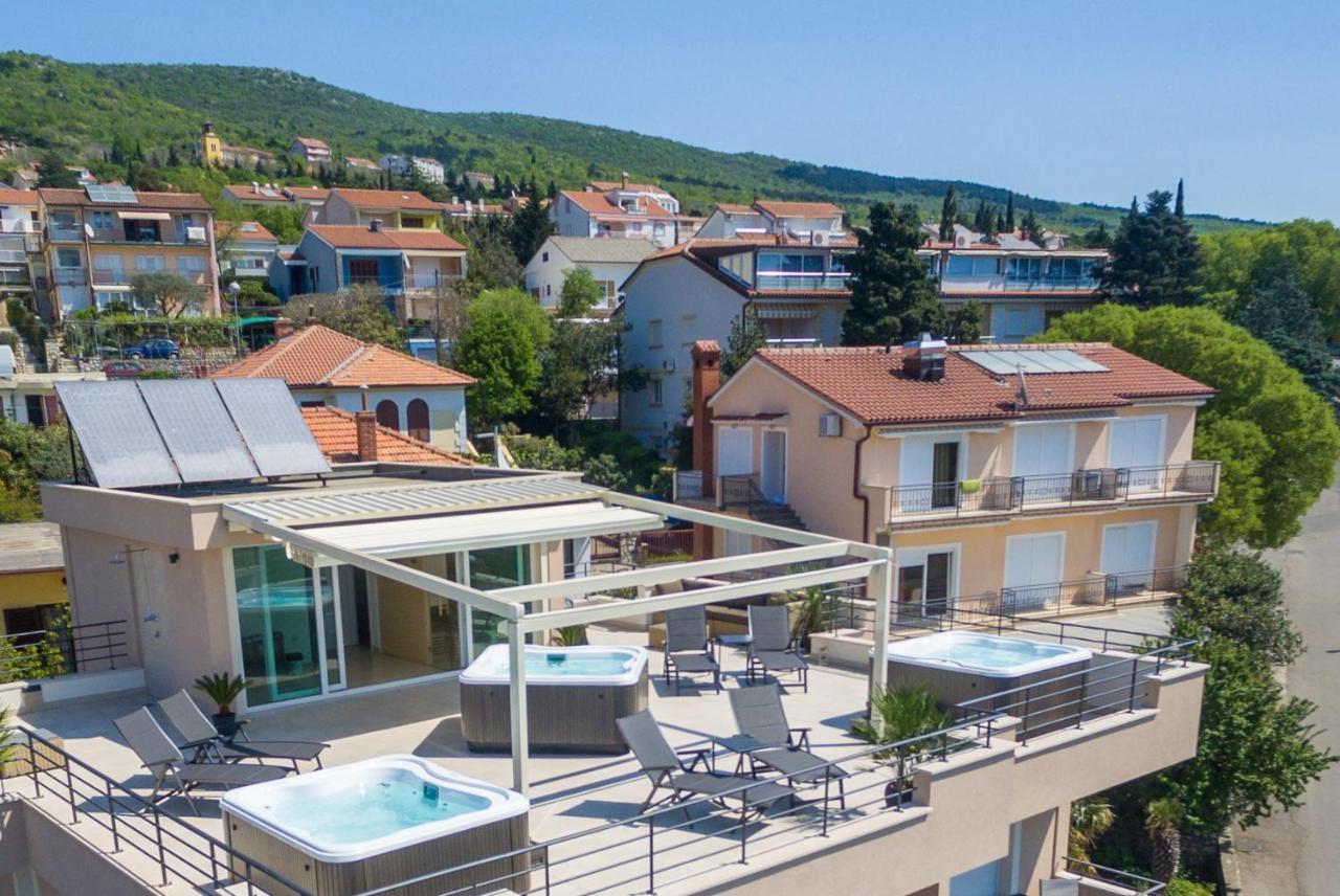 Apartments Domino R Dramalj Εξωτερικό φωτογραφία